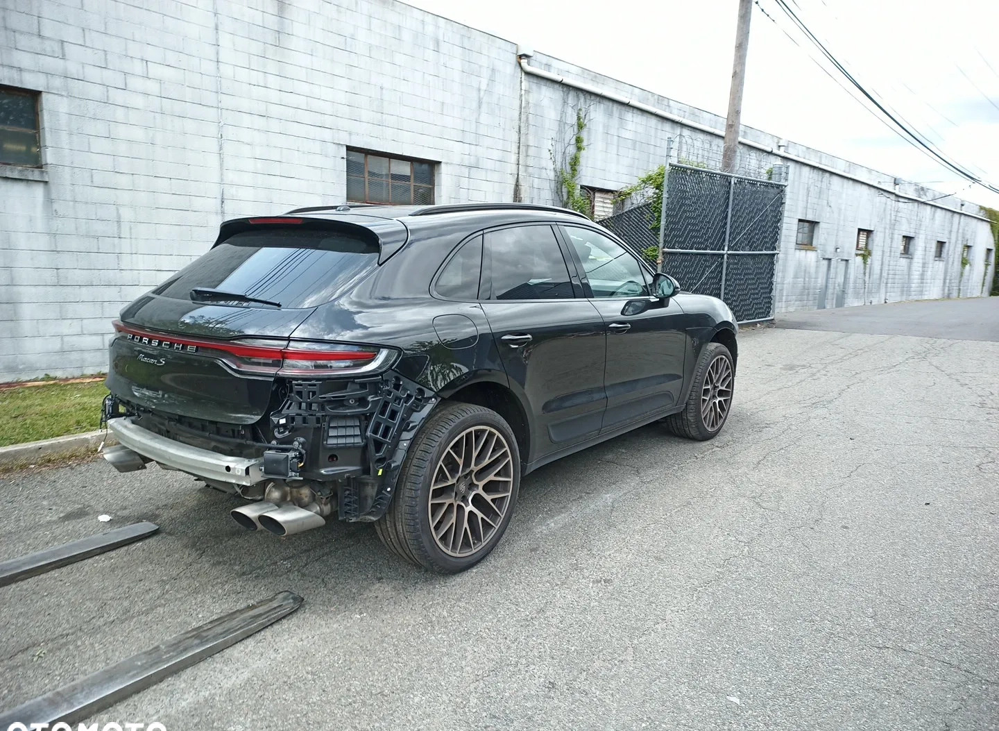 Porsche Macan cena 239000 przebieg: 35000, rok produkcji 2019 z Serock małe 781